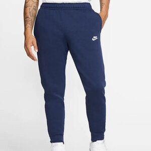 Nike Sportswear Club Fleece Tapered Joggers. Brand New. Mens Size: XL.